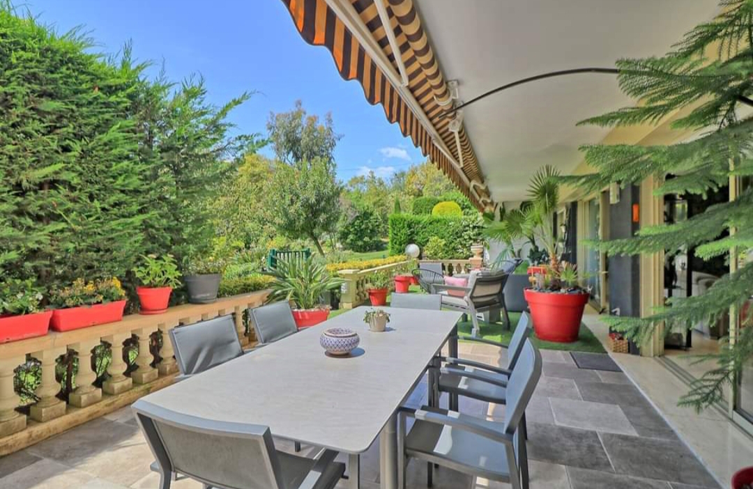 Appartement Cannes à Vendre Résidence Montrose