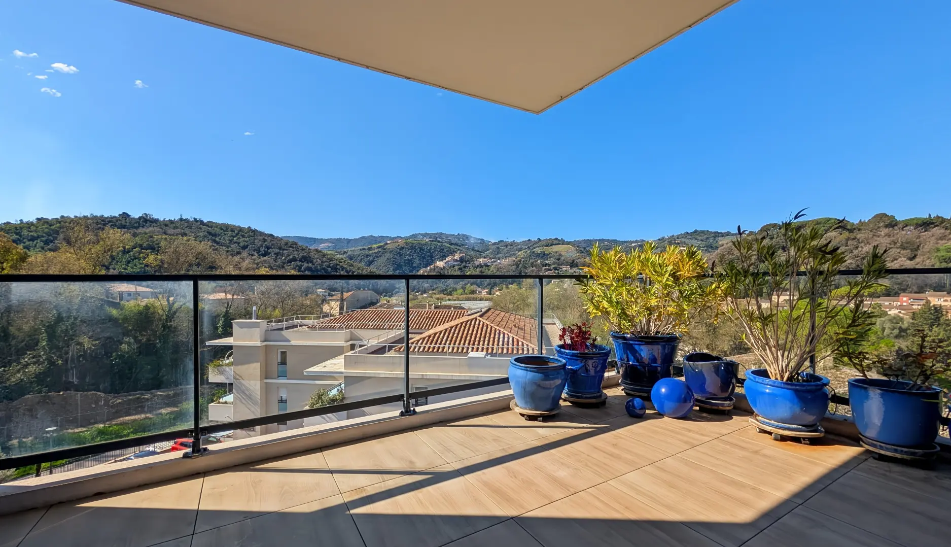 terrasse Auribeau sur siagne terrasse Auribeau sur siagne